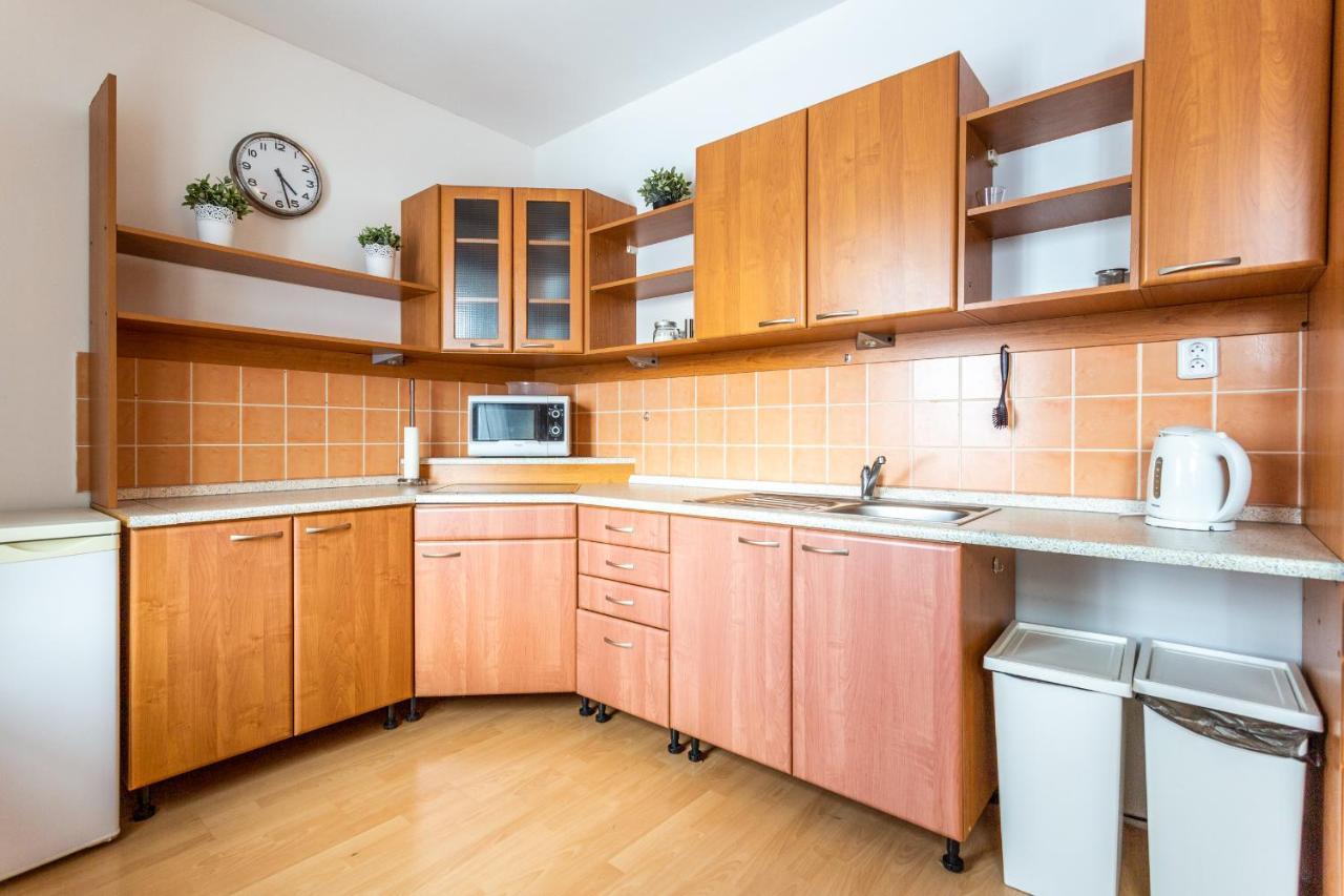 Bozi Dar 95 Apartment Bagian luar foto
