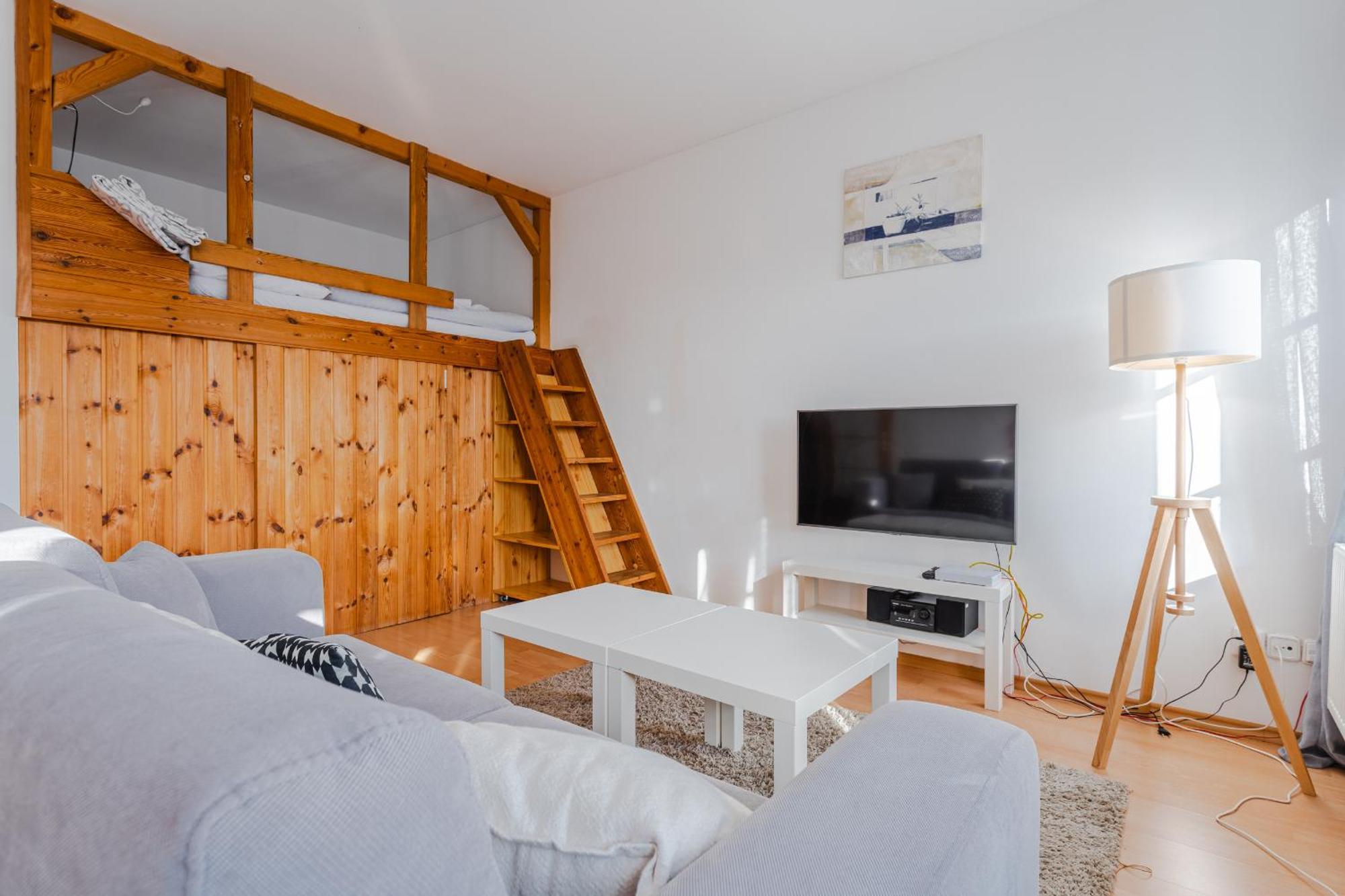 Bozi Dar 95 Apartment Bagian luar foto